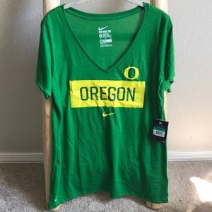Women’s Oregon Duck shirt